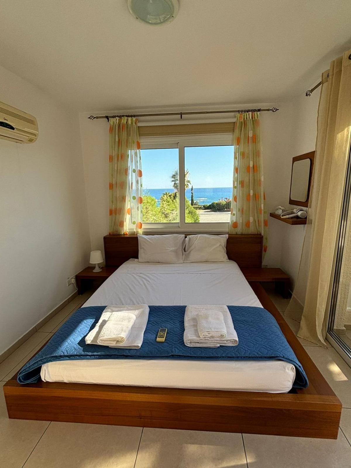 Horizon Bliss At Coral Bay Leilighet Péja Eksteriør bilde